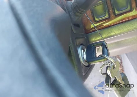 1997 Volvo 960 from USA, damaged, VIN YV1KS9602V1120411